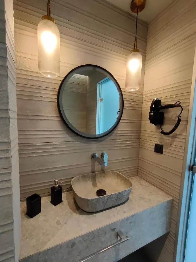 Onar Sarti Luxury Living Apartment